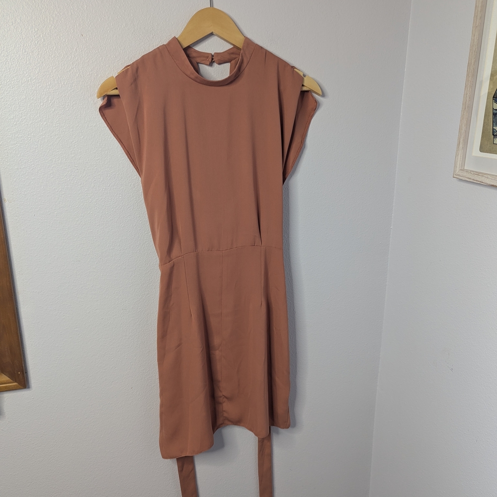 ASOS‎ Mock-Neck Sleeveless Wrap Front Mini Dress, Dusty Rose, Size Small (US 6)